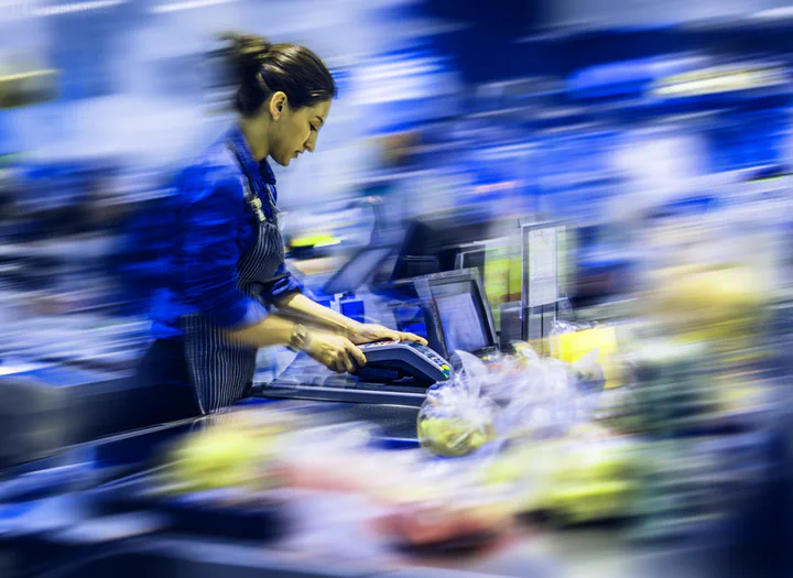 Развитие розничной сети магазинов: Стратегии и ключевые показатели эффективности