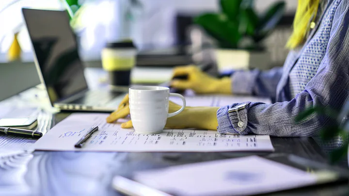 Условные обозначения в табеле учета рабочего времени: расшифровка и примеры