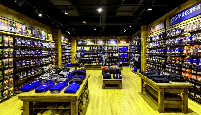 Закрытие магазина одежды