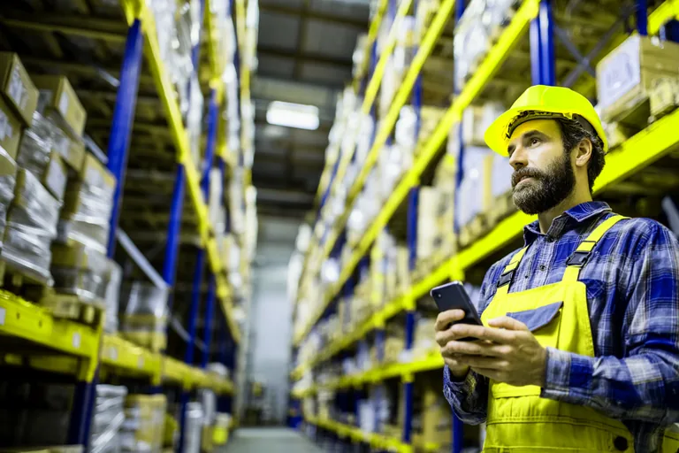 Пример расстановки стеллажей на складе