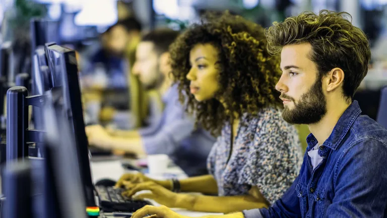 Бизнес-консультации в центре поддержки предпринимательства