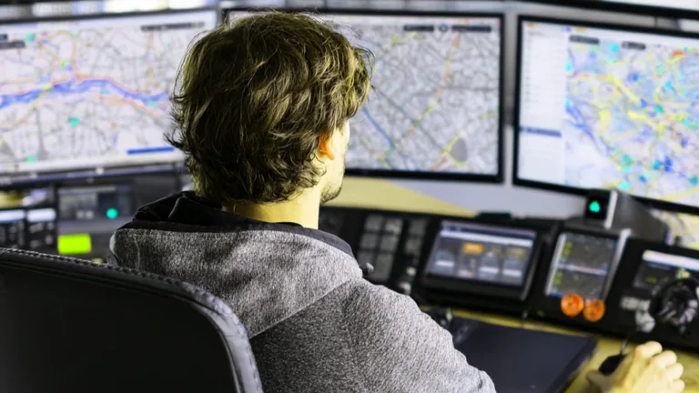 Оптимизация затрат в транспортной логистике