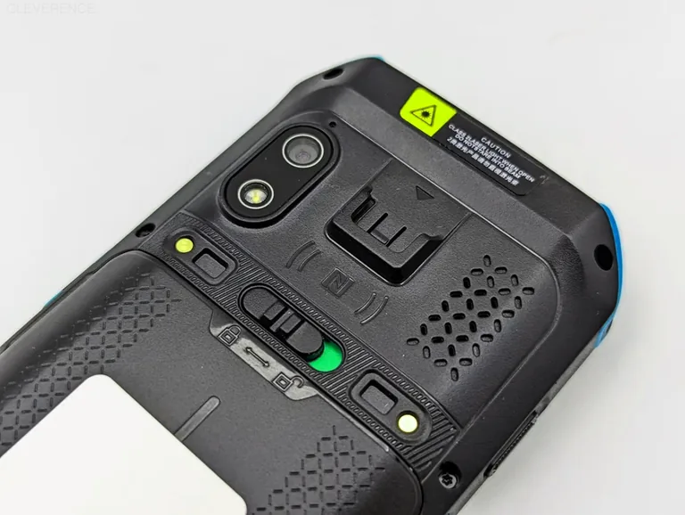 NFC значок на защищенном тсд