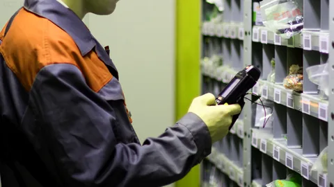 Достоинства адресной системы хранения на складе