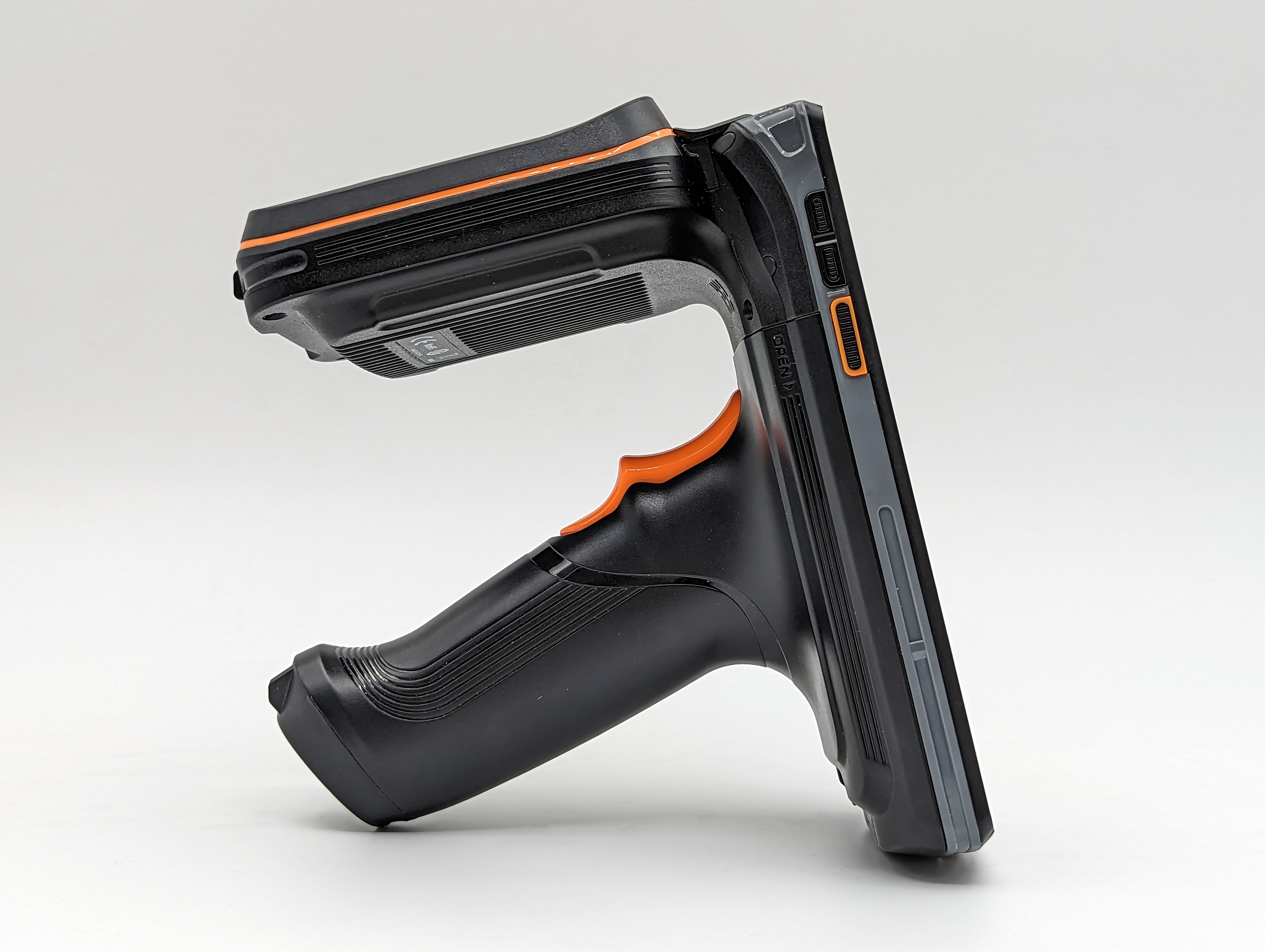 Как оклеить имущество RFID-метками для инвентаризации основных средств